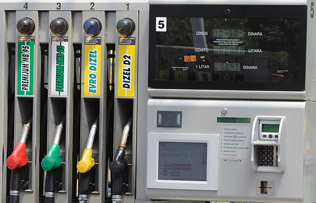 РС: Гориво скупље за 18 фенинга